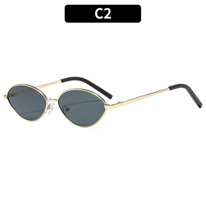 Trendy Oval Metal Sunglasses for Outdoor Activities