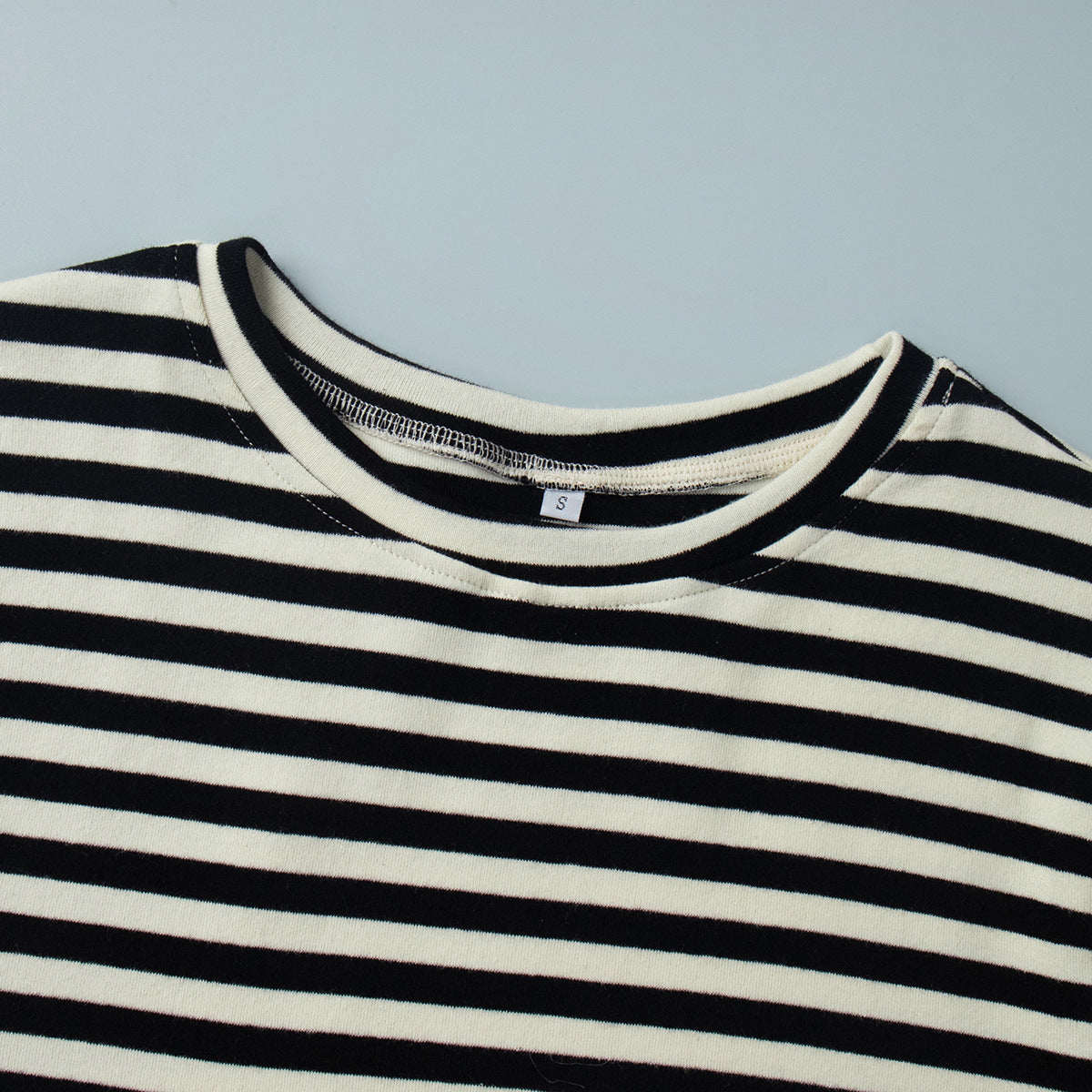 Simple Round Neck Long Sleeve T-Shirt