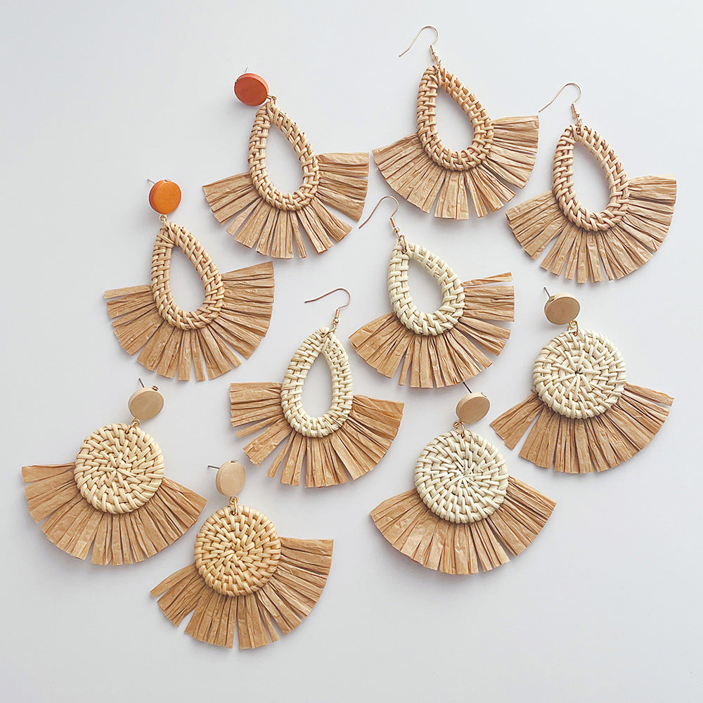 Elegant Simple Elegant Rattan Hoop Earrings
