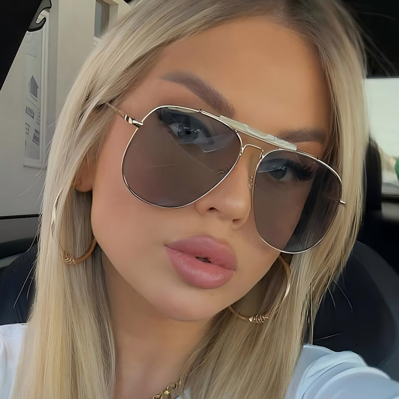 Trendy Metal Frame Retro Sunglasses for Men and Women