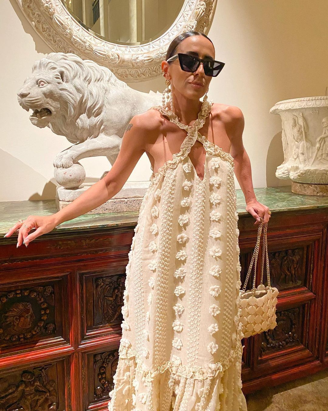 Fashion Hanging Neck Three-Dimensional Flower Mop Cake Dress