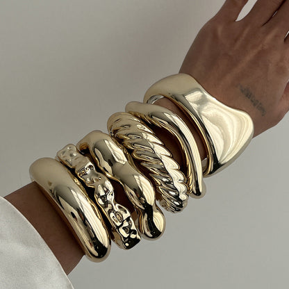 Fashionable Irregular CCB Bracelet Set for Casual Wear