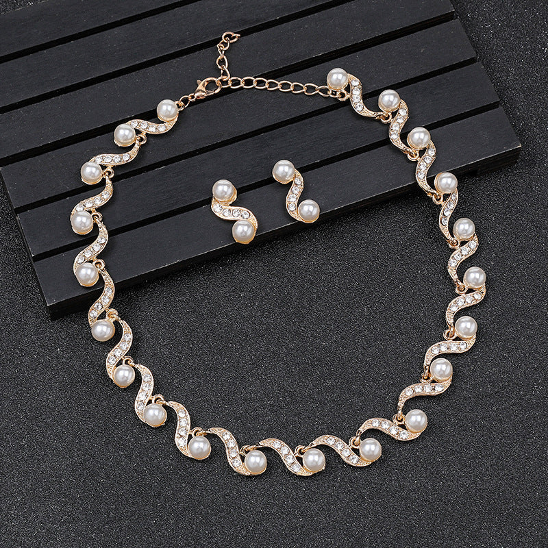 Pearl Necklace and Earring Jewelry Set for Women - Luxurious Alloy Design