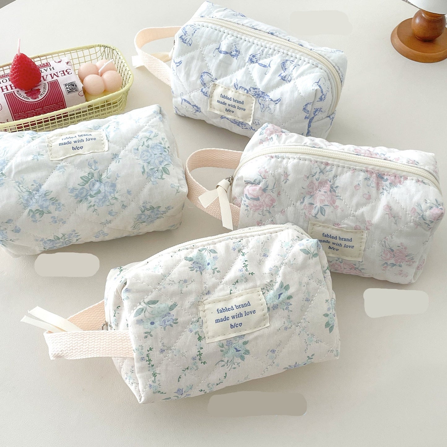 Cute Floral Print Wrist Makeup Bag with Cat Design