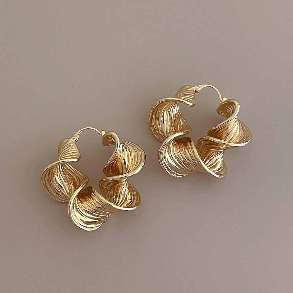 Vintage Simple Waved Twisted Hoop Earrings