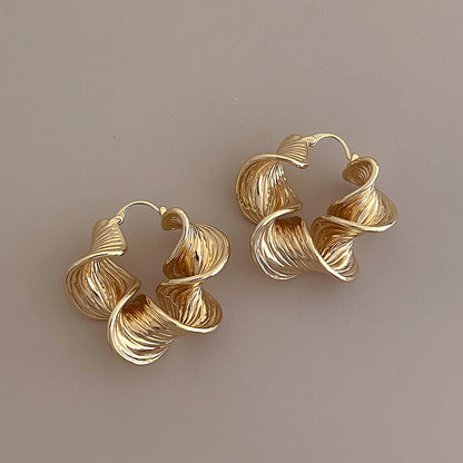 Vintage Simple Waved Twisted Hoop Earrings