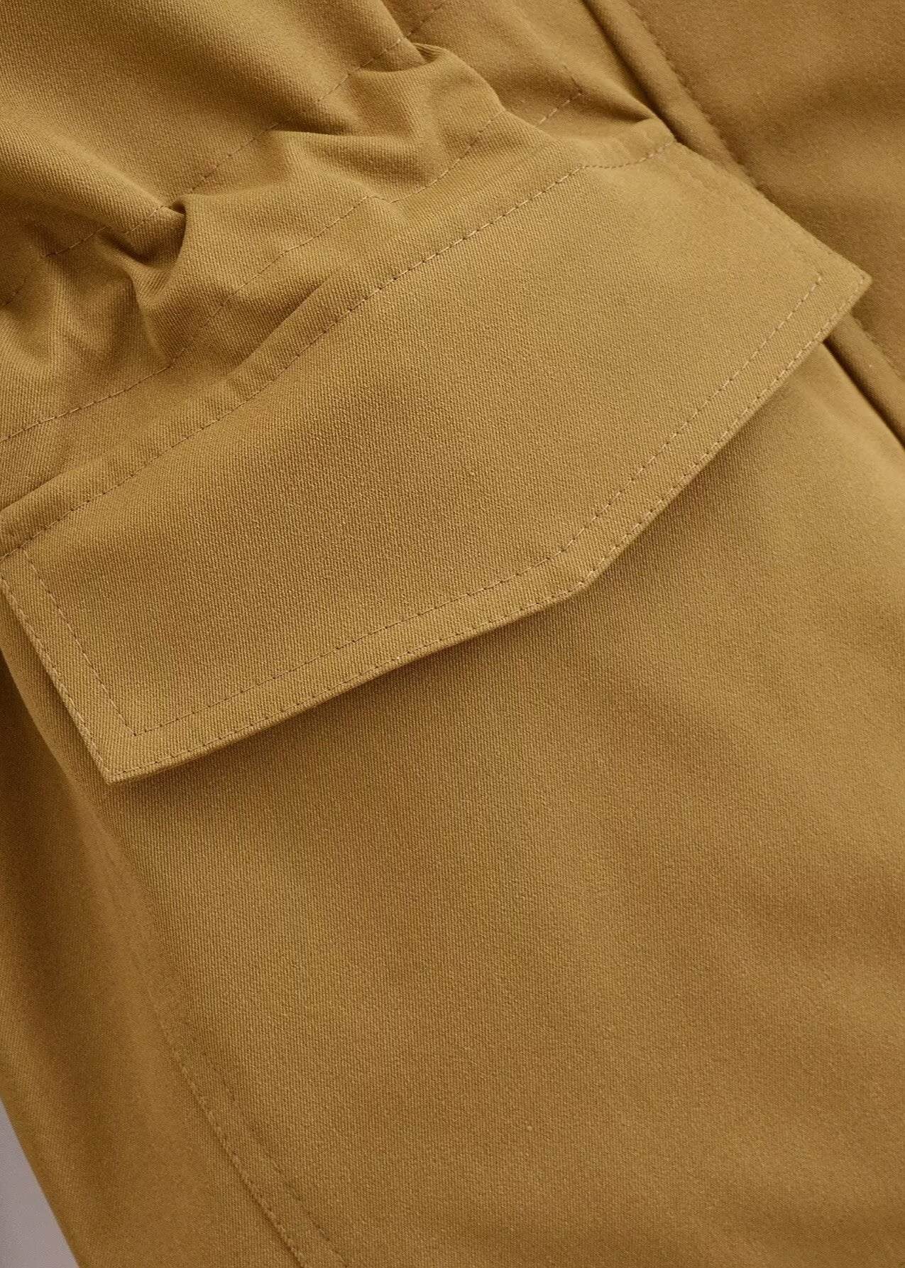 High Collar Cargo Jacket Durable Lightweight Fabric