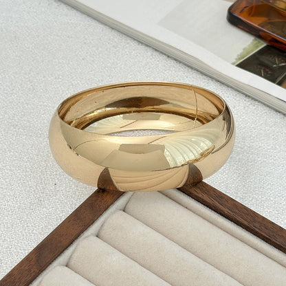 Exaggerated Metal Seamless Round Bangle Bracelet for Women