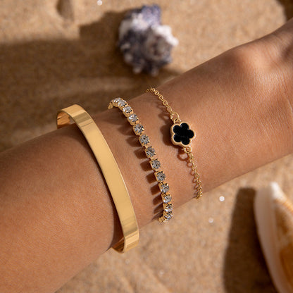 Trendy Alloy Five-Leaf Clover Bracelet Jewelry Set