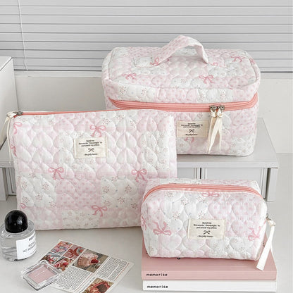 Quilted Makeup Bag with Bow Cute Portable Storage Bag