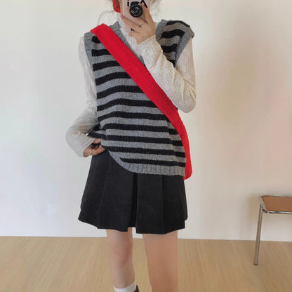 Sweet Embroidered Wool V-Neck Striped Vest