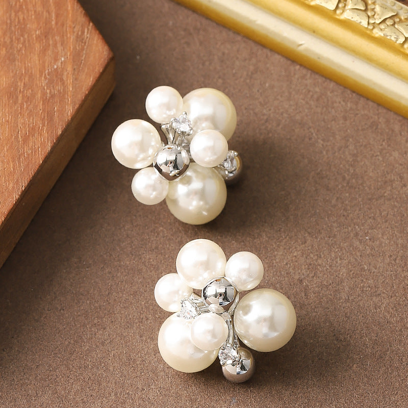 French Elegant Pearl Floral Stud Earrings For Women