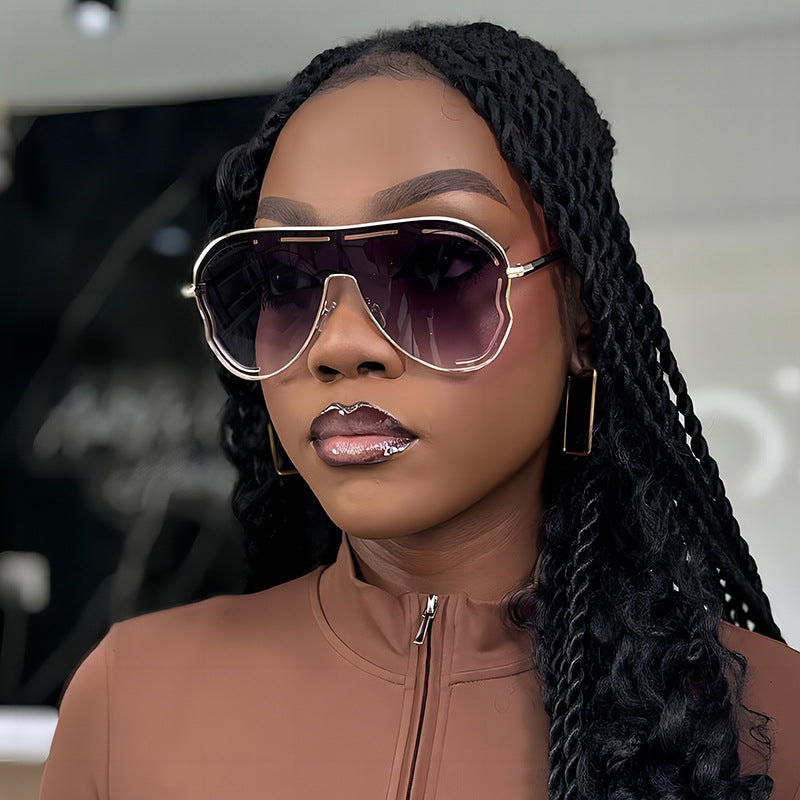 Trendy Oversized Cat-Eye Sunglasses UV400 Protection