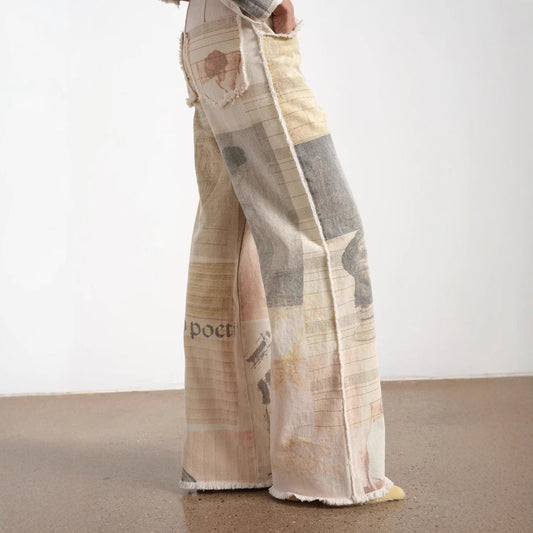 Vintage-Inspired Wide-Leg Printed Jeans