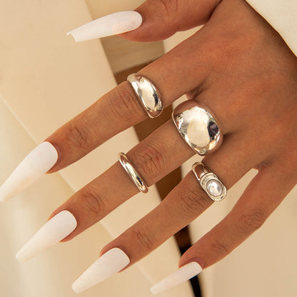 Flower-Decorated Pearl Ring Set Retro Baroque Geometric Rings