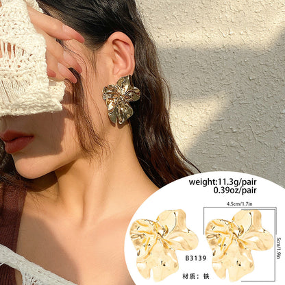 Geometric Heart Shaped Metal Foldable Earrings For Women