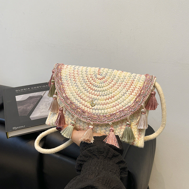 Bohemian Style Fringe Straw Crossbody Bag