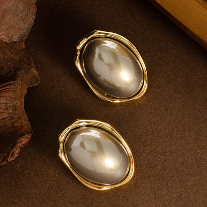 Fashionable Oval Pearl Stud Earrings With 925 Silver Posts
