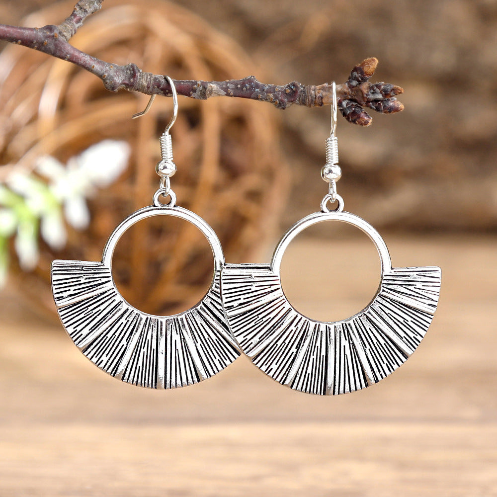 Geometric Cut-Out Vintage Metal Earrings Stylish Silver Jewelry