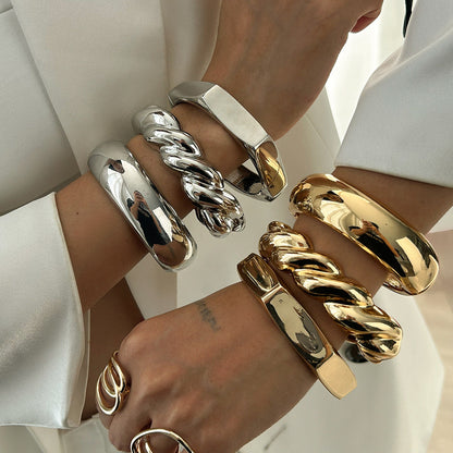 Artistic Curved Edge Alloy Bracelet Set with Irregular Design