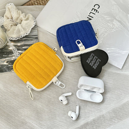 Mini Quilted Headphone Case Stylish Casual Keychain Pouch