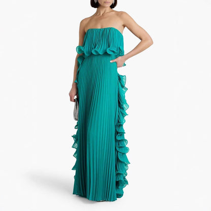 2025 Summer New Pleated Chest-Wrapped Big Pendulum Dress