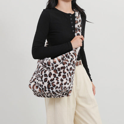 Retro Leopard Print Plush Shoulder Bag Large Capacity Crossbody Bag