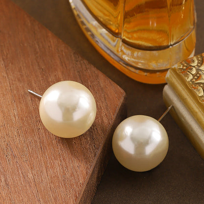 Fashionable Geometric Pearl Earrings With Sterling Silver Posts