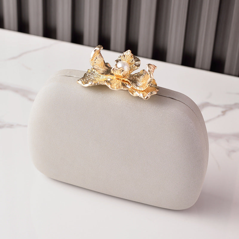 Chic Floral Evening Clutch Bag in Pastel Colors