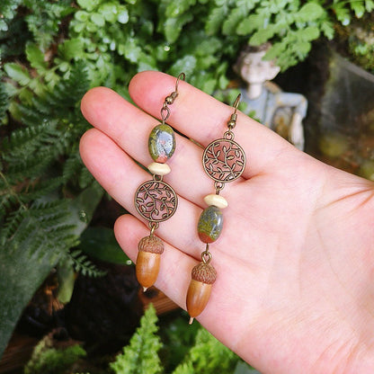 Vintage Leaf Design Handmade Earrings with Natural Green Stone