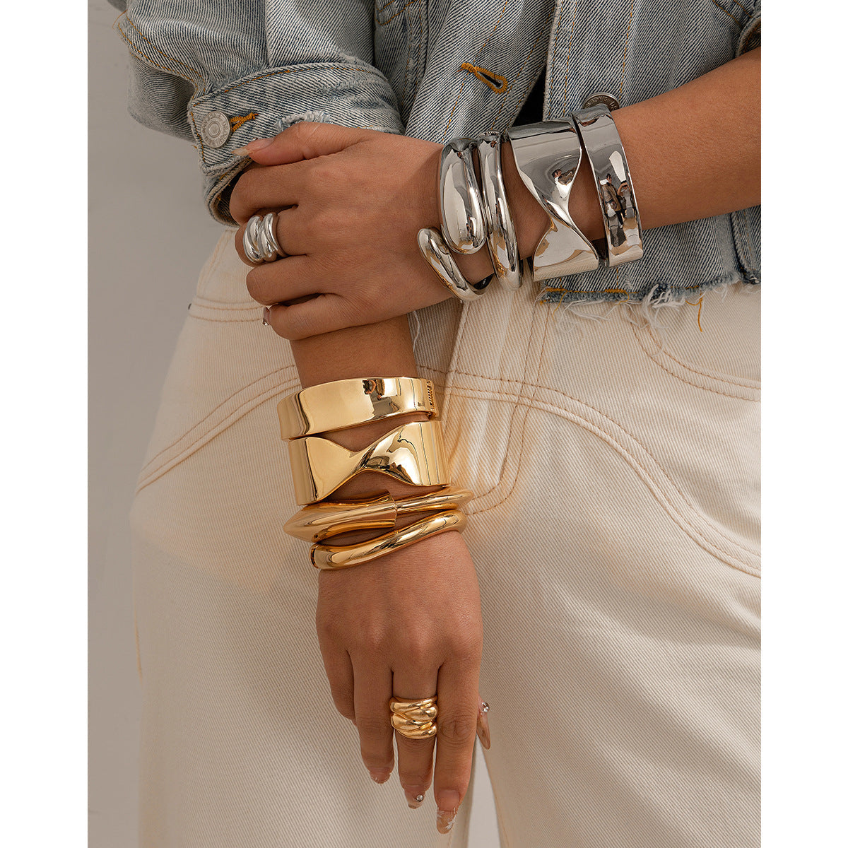 Metallic Drop Huggable Bracelet Trendy Fashion Spring Bracelet