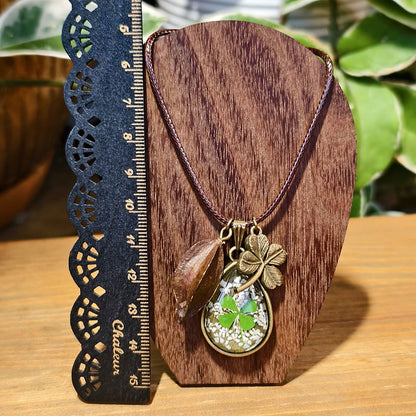 Creative Four-Leaf Clover Necklace Handmade Jewelry for Women