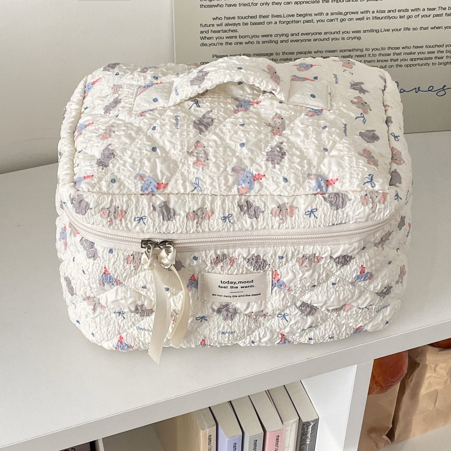 Red Hat Elephant Cosmetic Bag Cute Travel Organizer