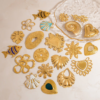Handcrafted 18K Gold Heart Shell Pendant Necklace & Bracelet Set