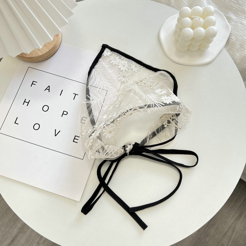 Lace Headband with Black Trim