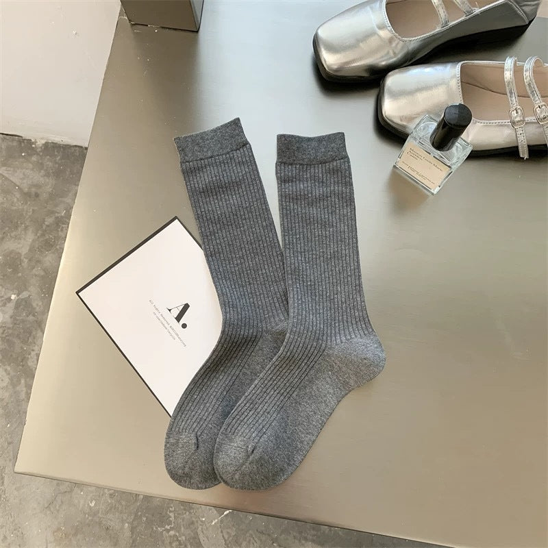 Solid Color Simple Ribbed Socks