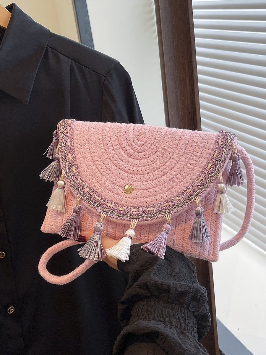 Bohemian Style Fringe Straw Crossbody Bag