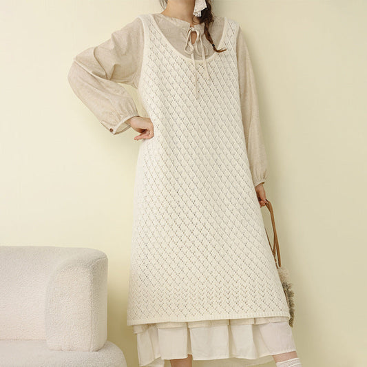 Sweet Solid V-Neck Knitted Suspender Dress for All Seasons