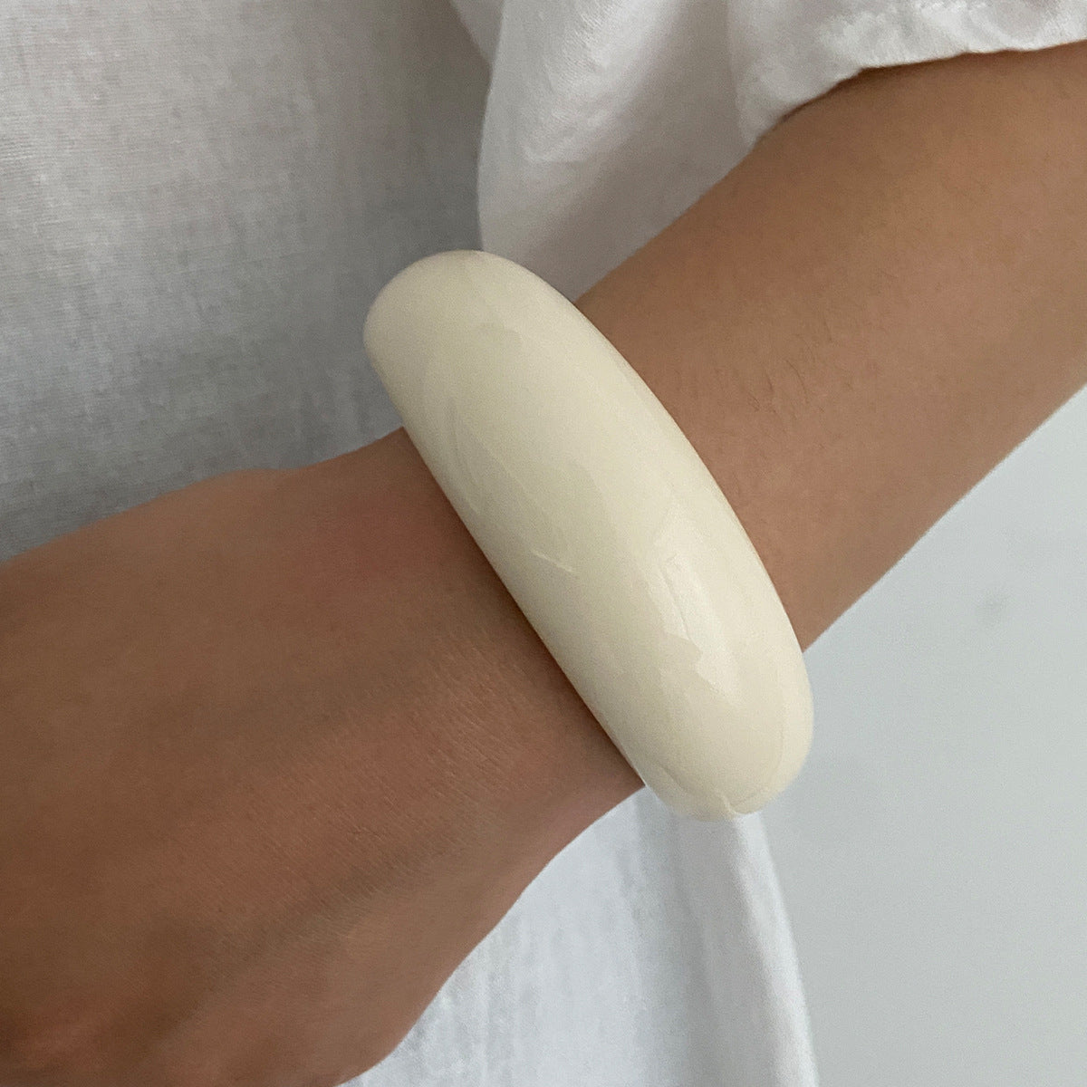 Creative Colorful Gradient Wide Cuff Bracelet Retro Metal Bangle