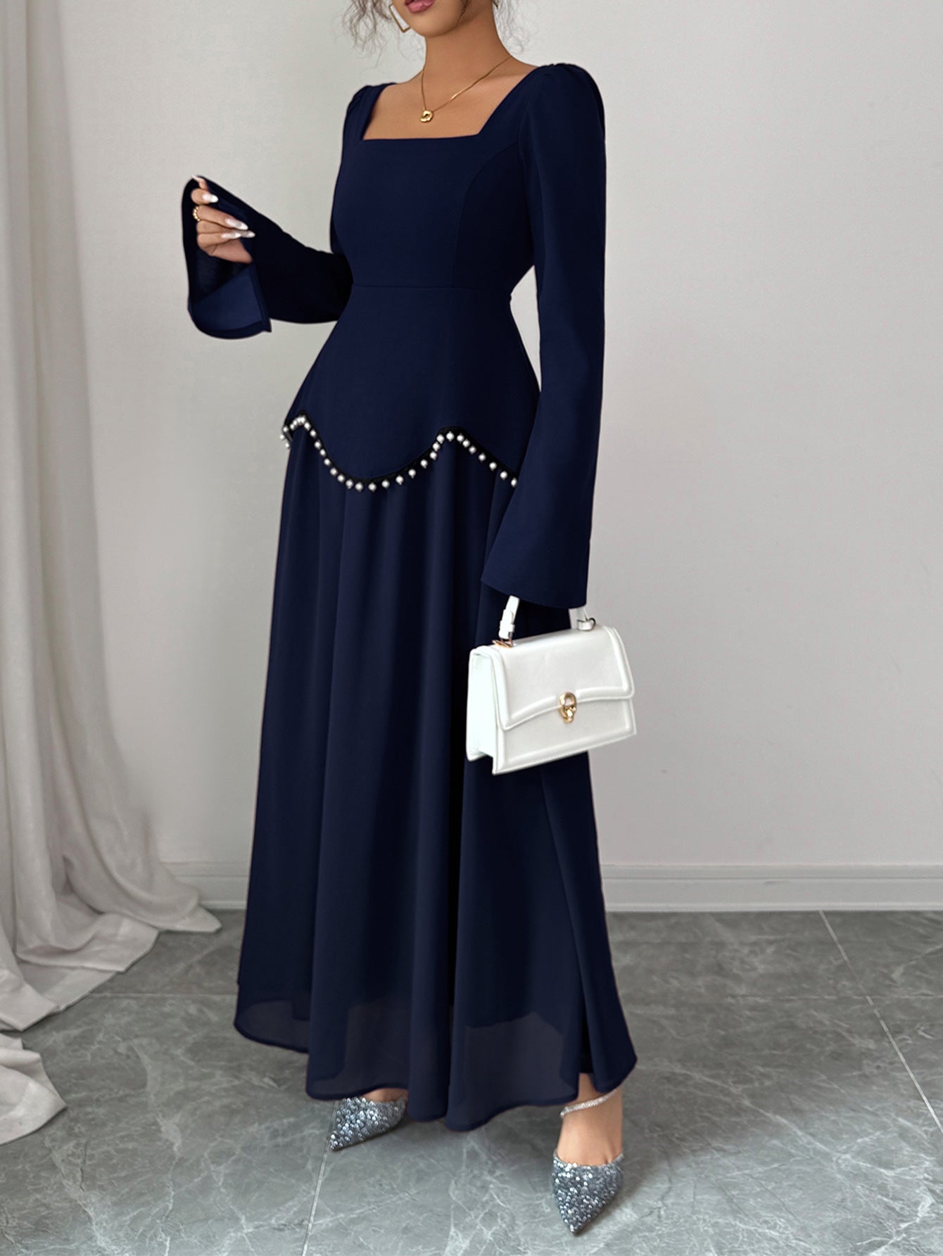 Elegant Long Sleeve Maxi Dress with Square Neckline