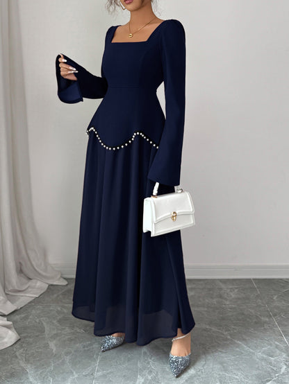 Elegant Long Sleeve Maxi Dress with Square Neckline