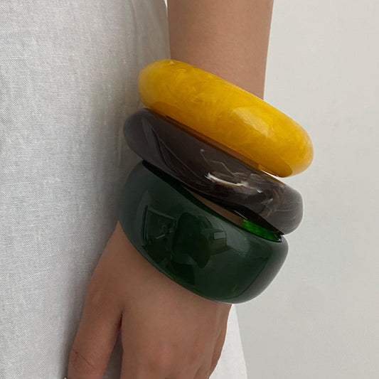 Vintage Resin Ombre Wide Cuff Bracelet Unique Geometric Hand Jewelry