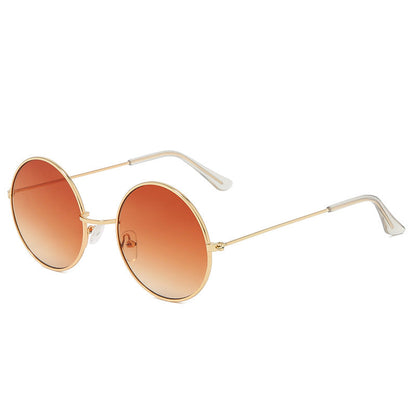 Retro Circular Sunglasses for Men - Vintage Photography Style