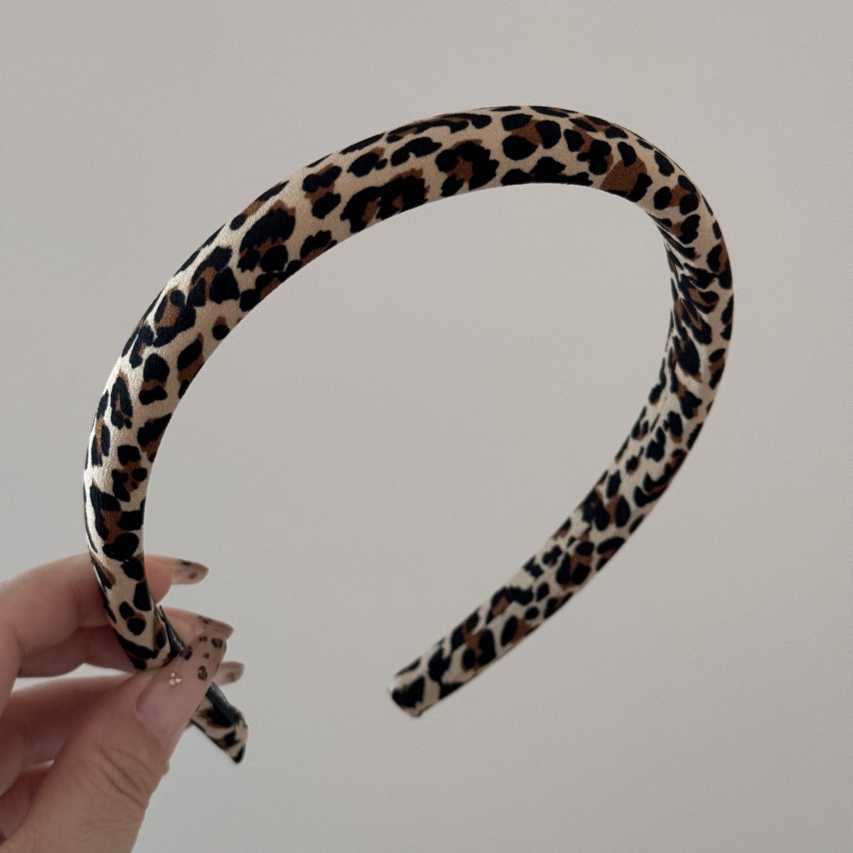 Leopard Print Stylish Stretchy Hair Tie