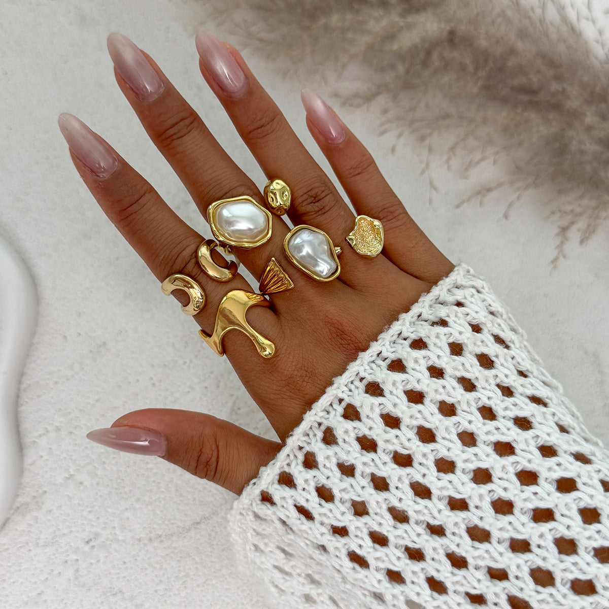 Irregular Metal Shine Rings For Women With Baroque Pearl Design