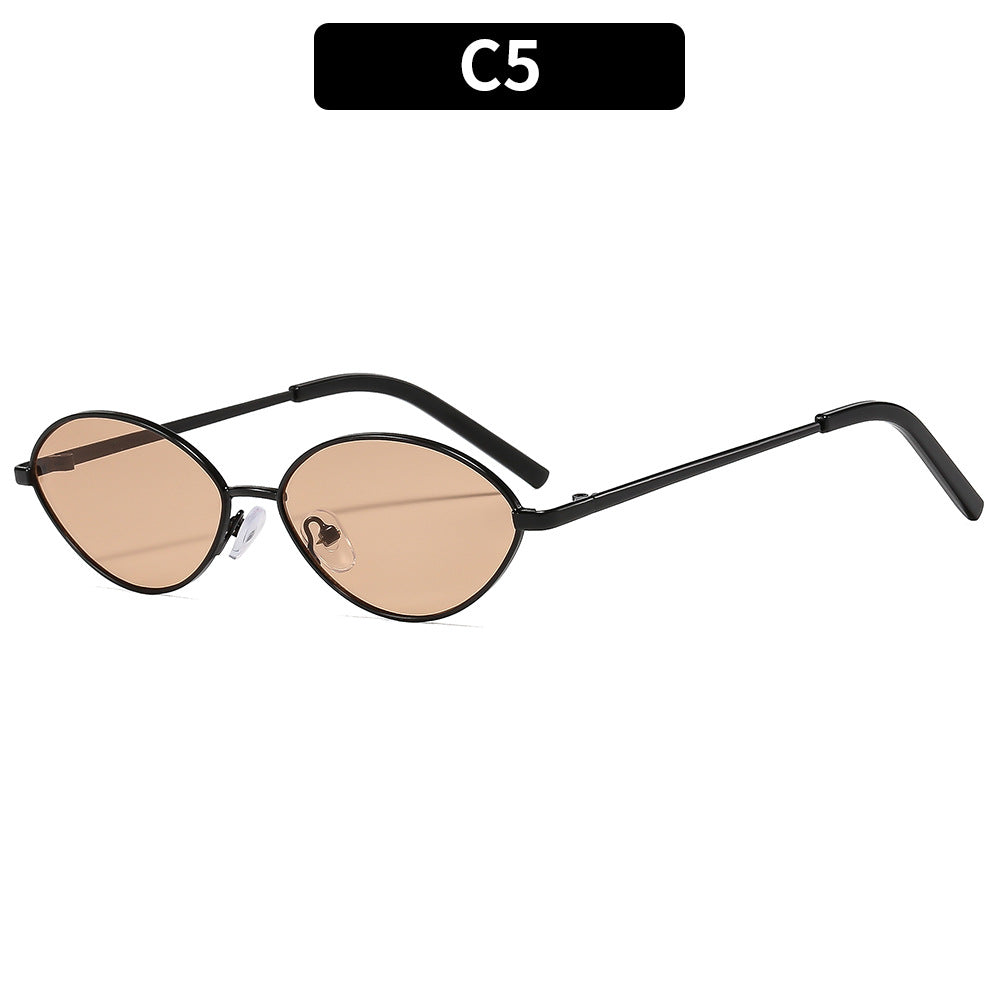 Trendy Oval Metal Sunglasses for Outdoor Activities