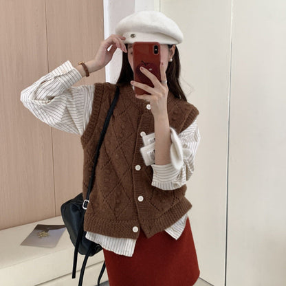 Bohemian Patterned Knitted Tank Top with Round Neck for Women