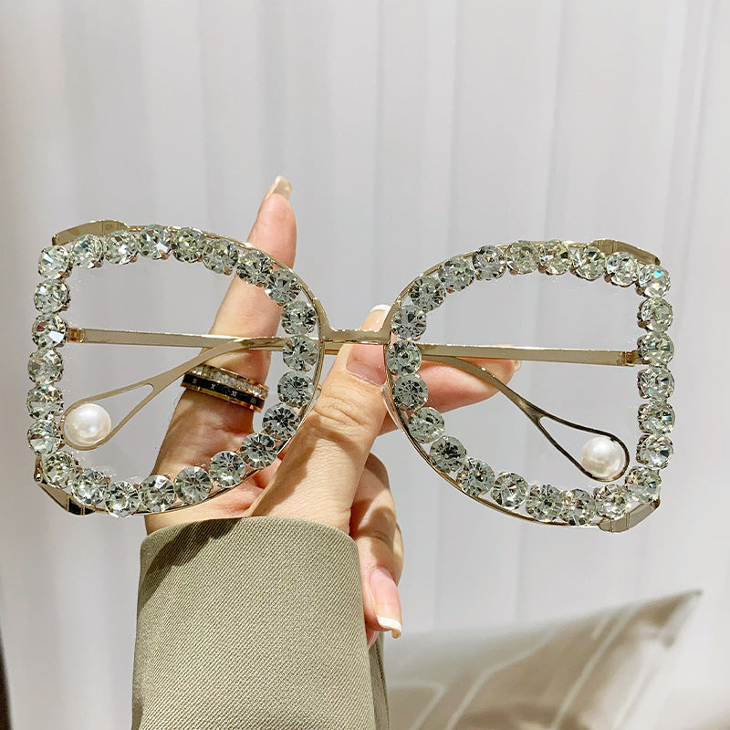 Trendy Oversized Luxury Rhinestone Sunglasses for Women