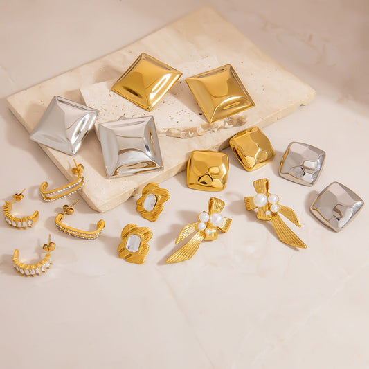 Fashionable Butterfly Bow Stainless Steel Earrings with 18K Gold Plating
