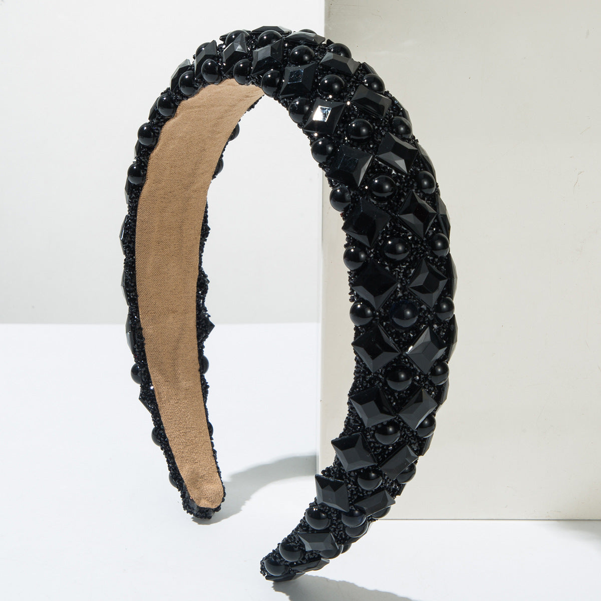 Trendy Resin Pearl Headband Elegant Hair Accessory